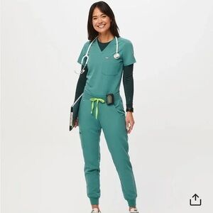 Figs cactus green Catarina one pocket scrub top